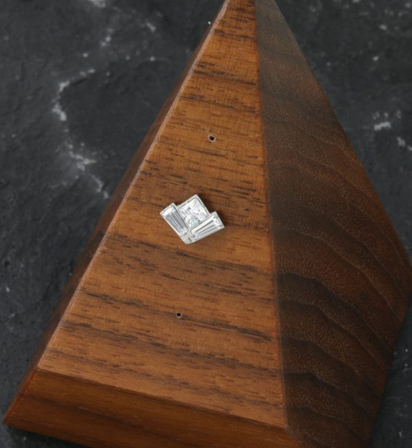 Vertex CZ Threadless Titanium Top Supply - Image 2