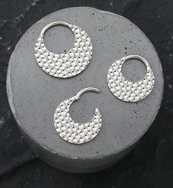 Retro Hammered Hoop Titanium Hinged Segment Ring For Discount - Image 2